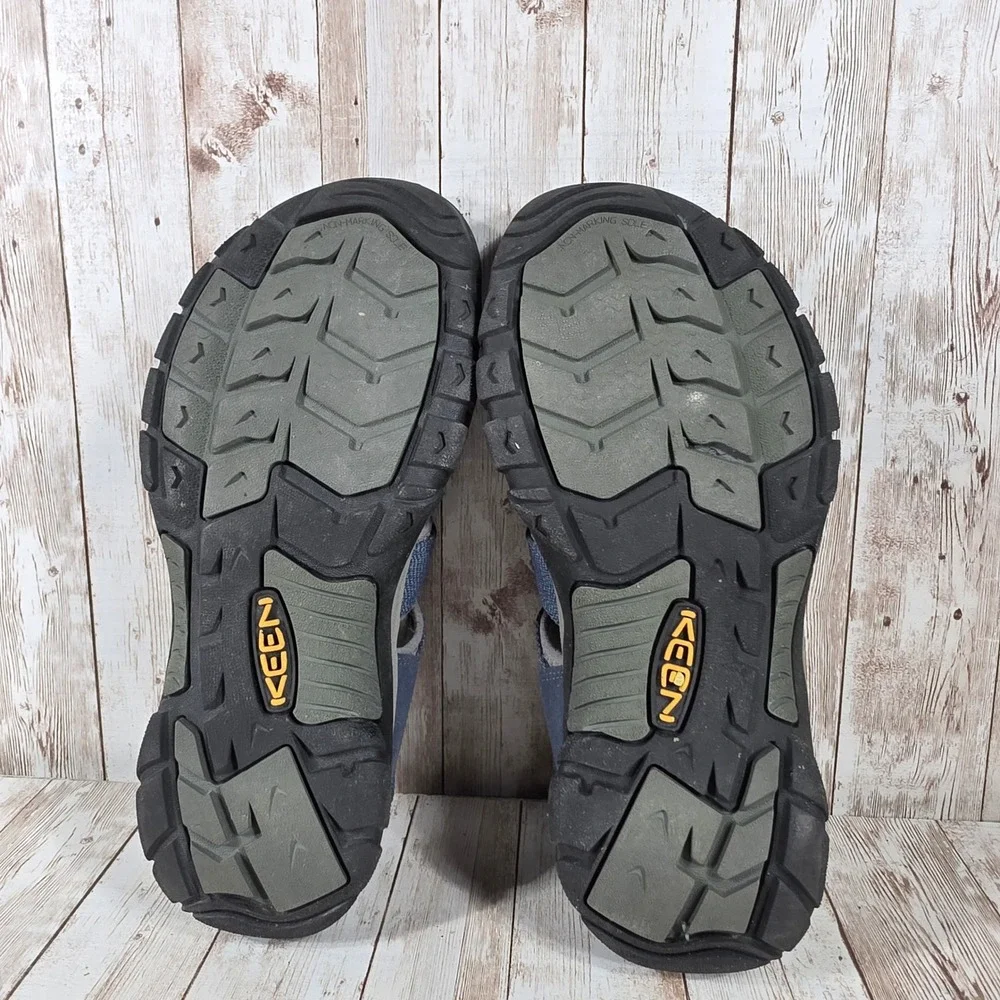 Keen Men's Navy and Gray Trekking Sandals